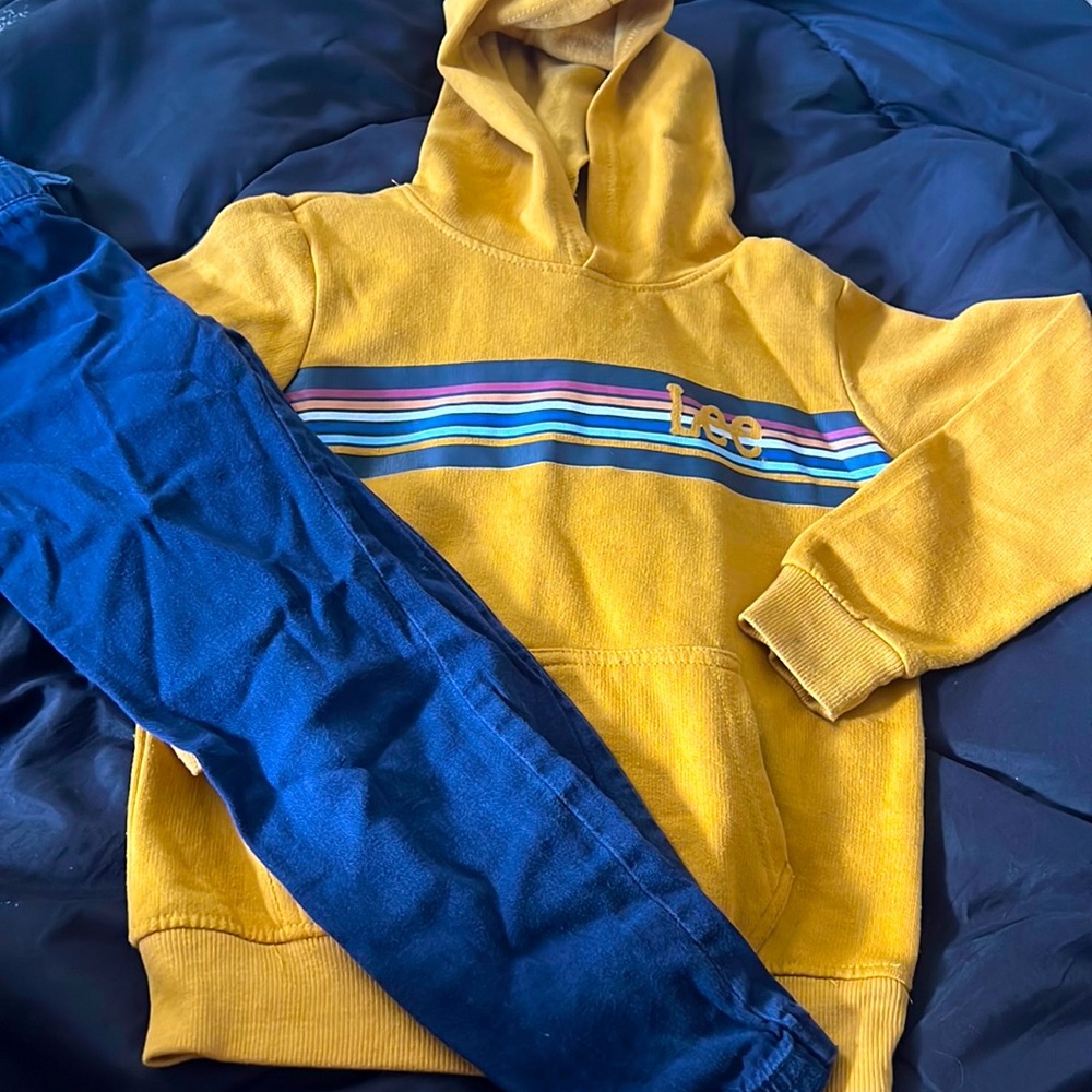 Lee brand matching set for boys I also can do bundle deals ☺️